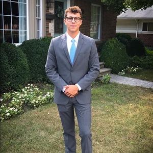 Meet your Posher, Henry